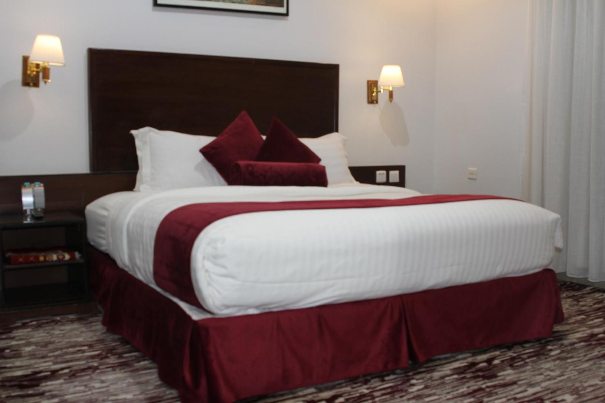 Carawan Al Khaleej Hotel Olaya Riyadh Exterior photo